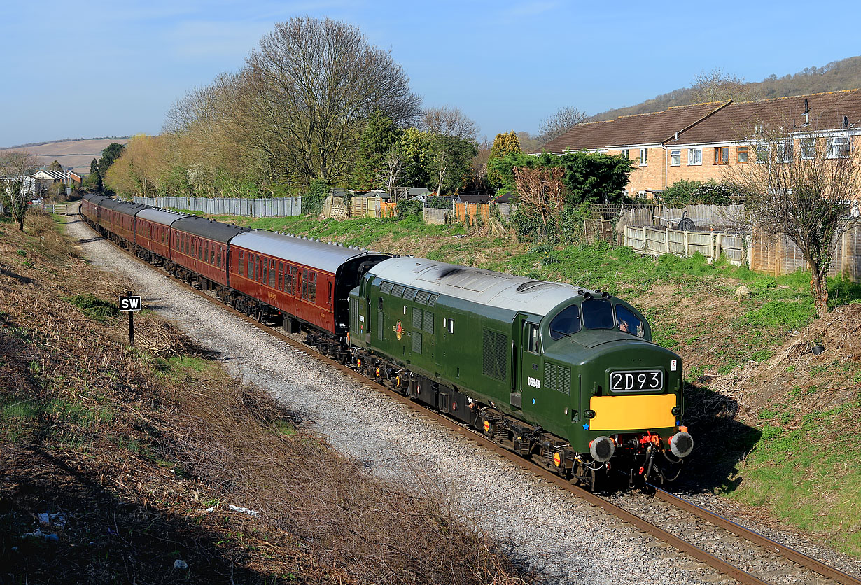 D6948 Bishop's Cleeve 4 April 2023