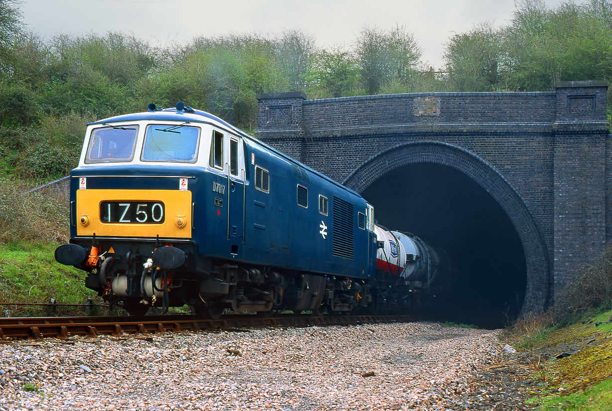 D7017 Greet Tunnel 19 April 1996