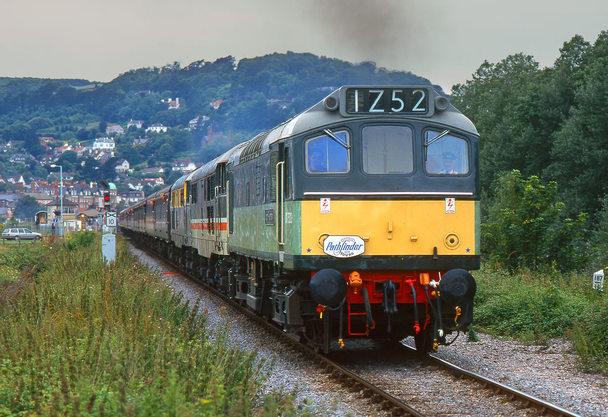 D7523, 31420 & 31466 Minehead 28 June 1997