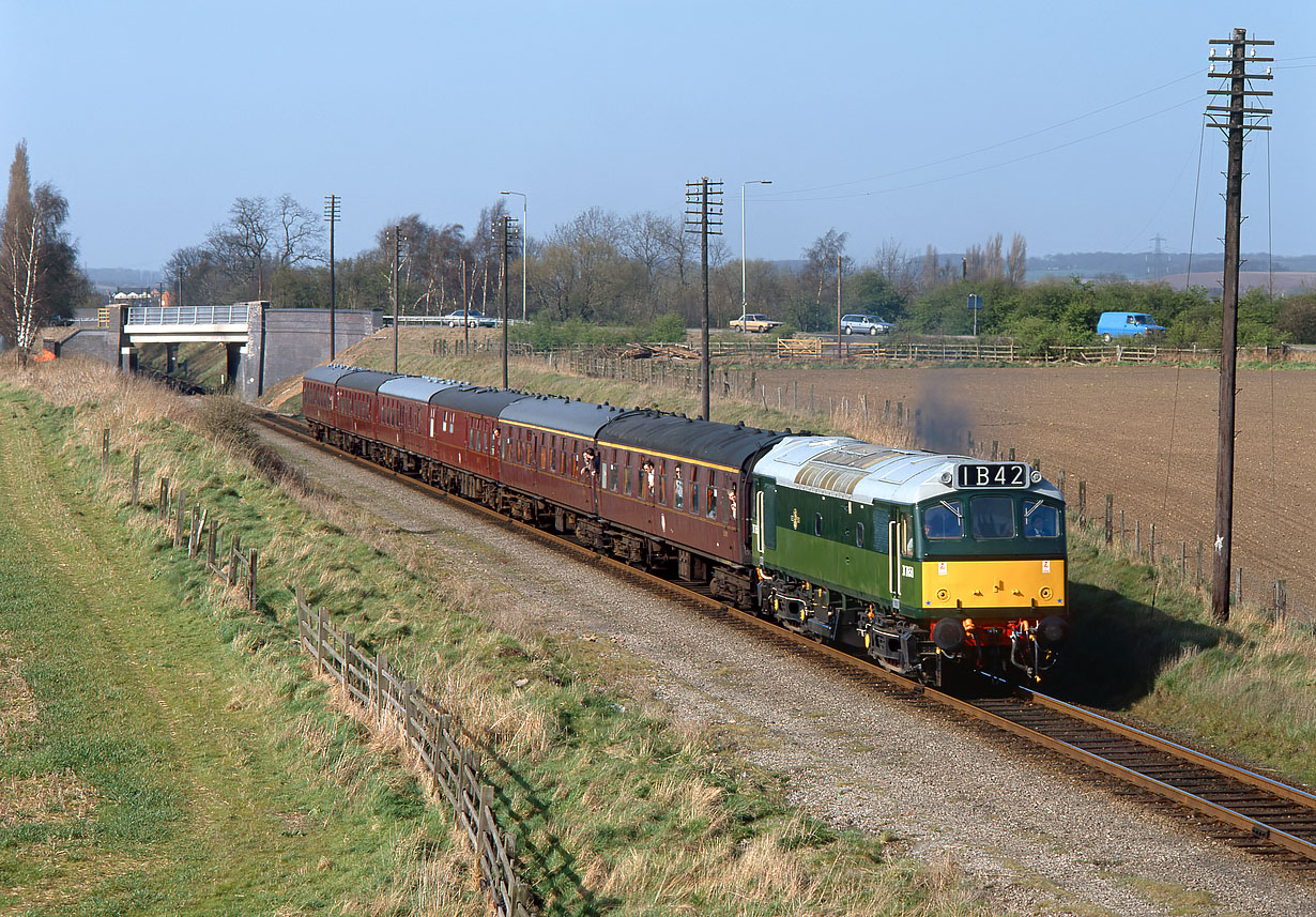 D7659 Woodthorpe 2 April 1995