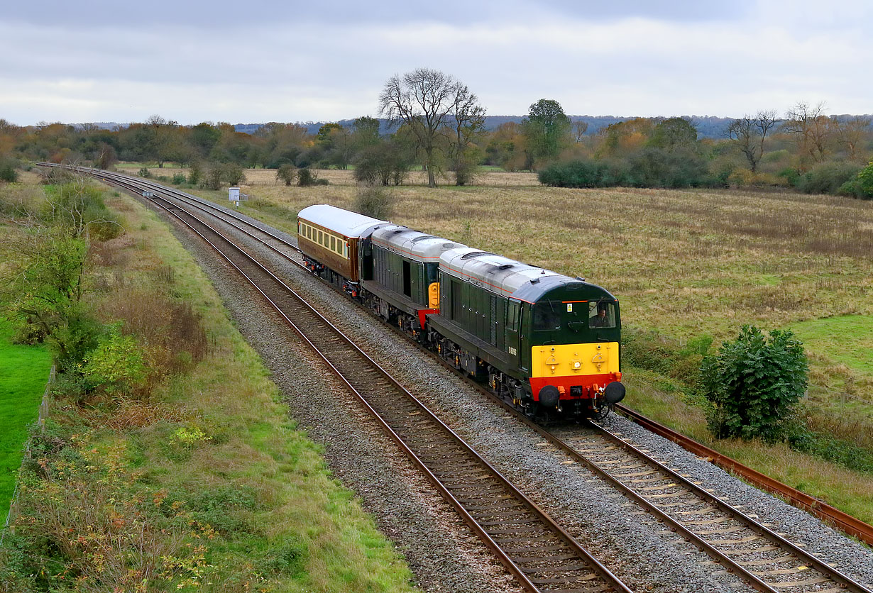 D8096 & D8107 Yarnton 10 November 2022