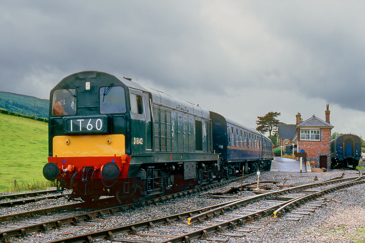 D8142 Carrog 30 June 1996