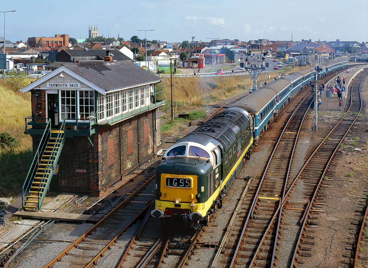 D9000 Great Yarmouth 31 August 1998