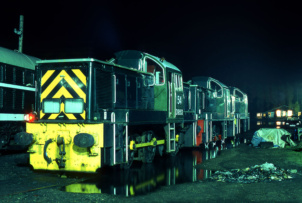 D9553, D9539 & D9537 Toddington 11 November 1995