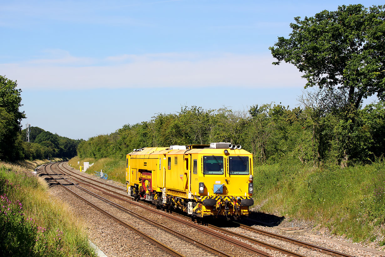 DR73115 Swindon (Hay Lane) 10 July 2014