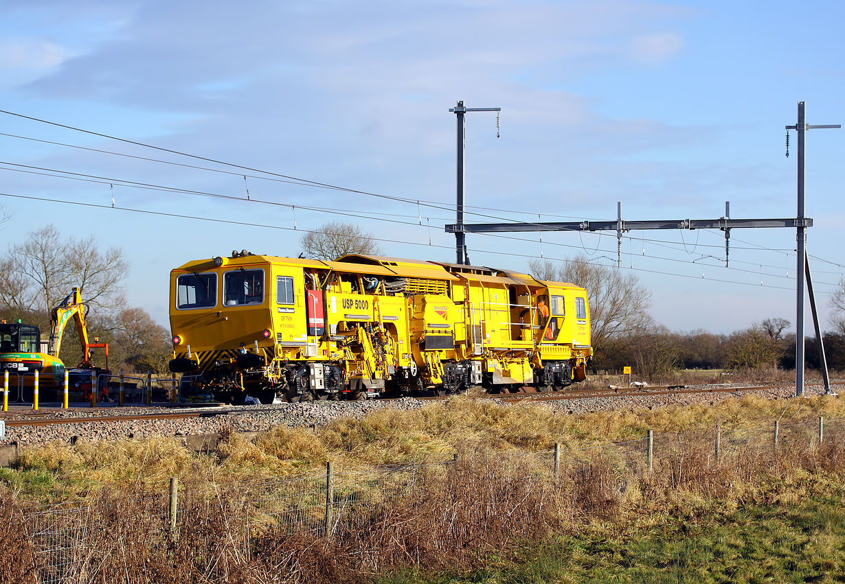 DR77909 Shrivenham (Ashbury Crossing) 15 December 2017