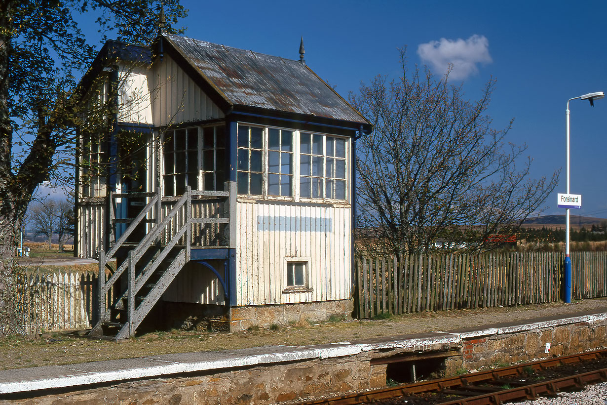 Forsinard Signal Box 20 April 2003