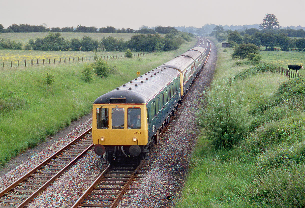 975023 & C820 Evenlode 20 June 1987