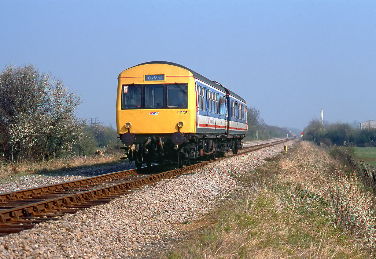 L205 Charlton-on-Otmoor 31 March 1990