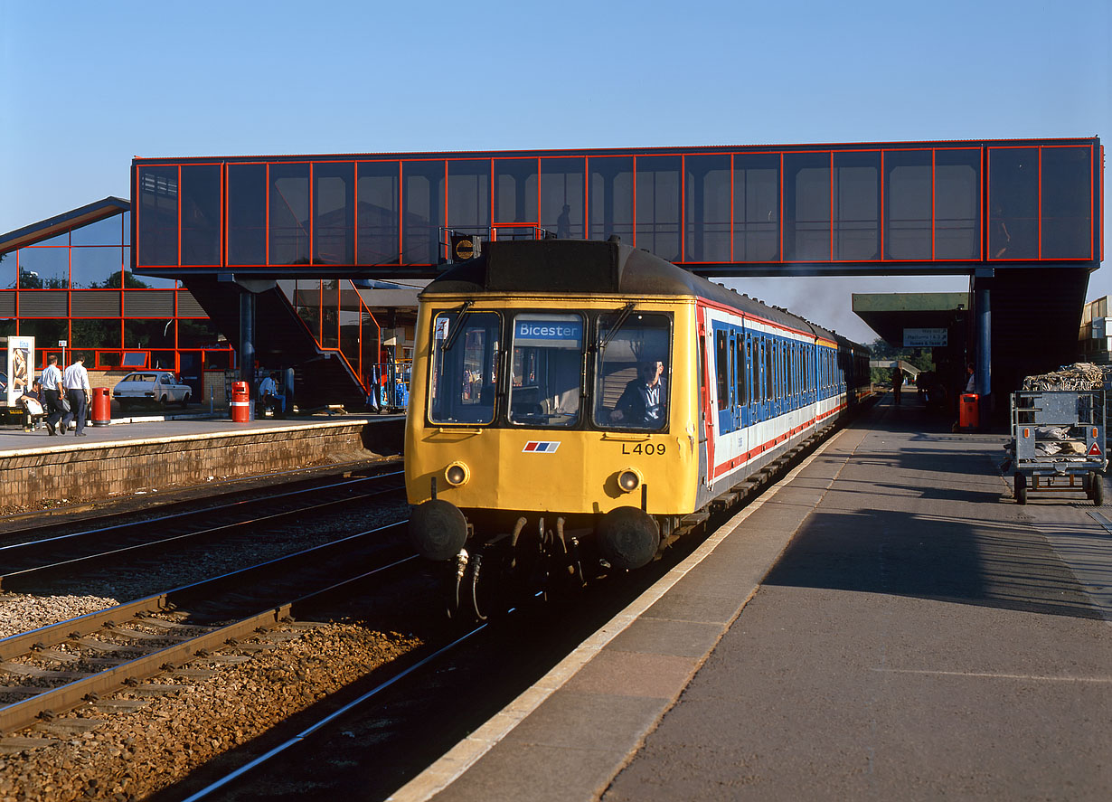 L409 Oxford 24 July 1990