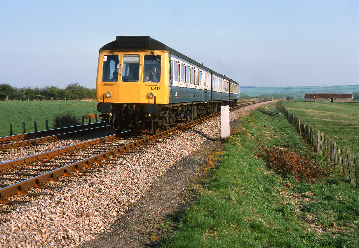 L413 Lyneham 19 April 1982