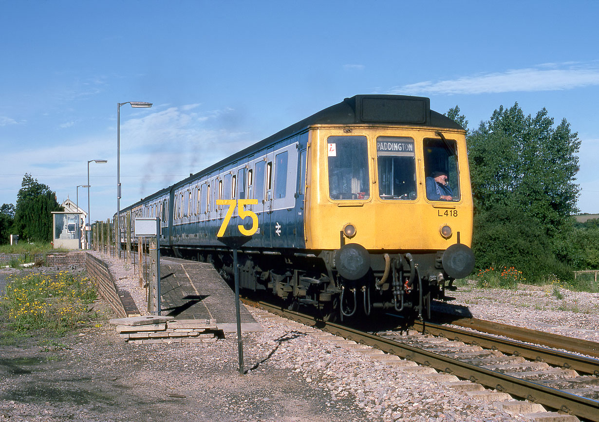 L418 Ascott-under-Wychwood 30 June 1987