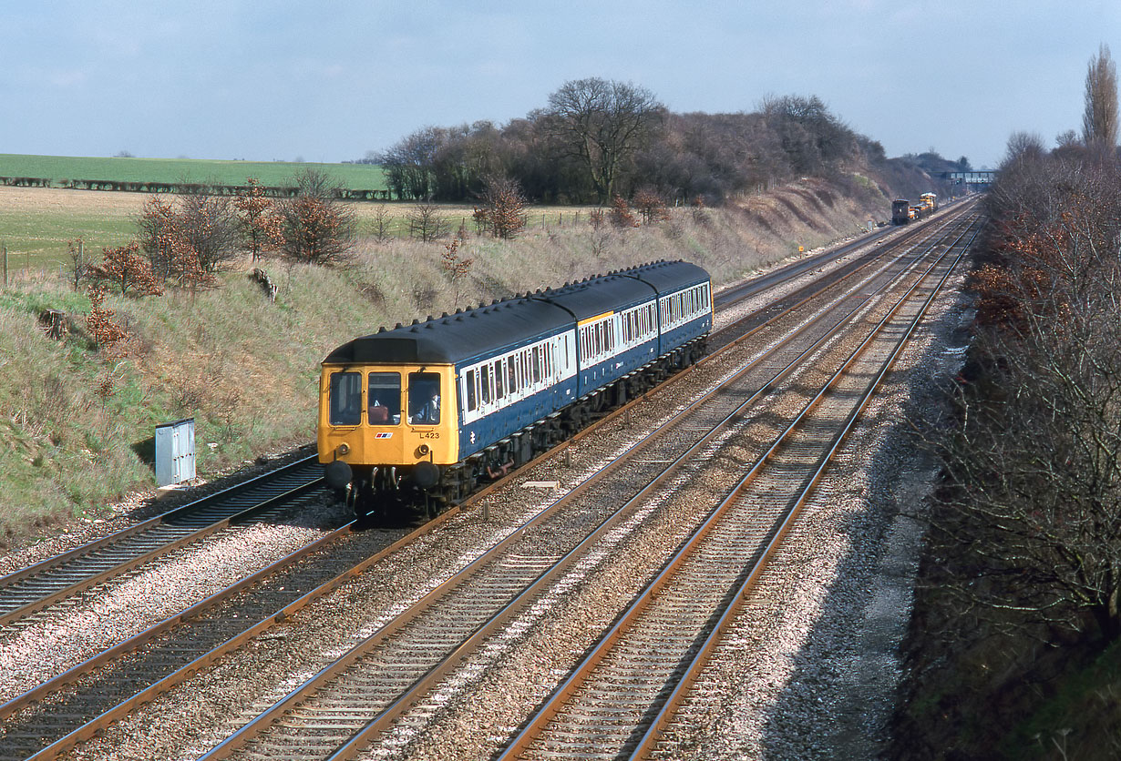 L423 Waltham St Lawrence 5 March 1988