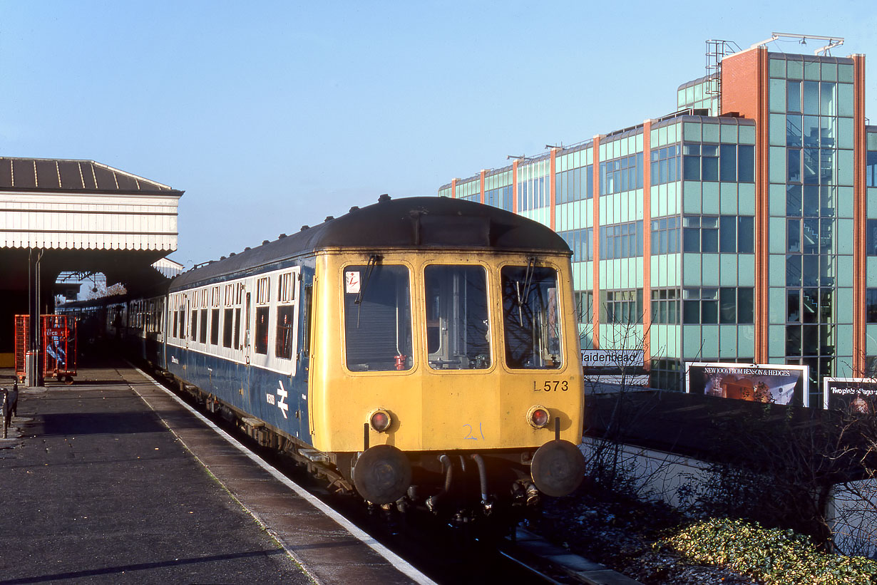 L573 Maidenhead 22 November 1986