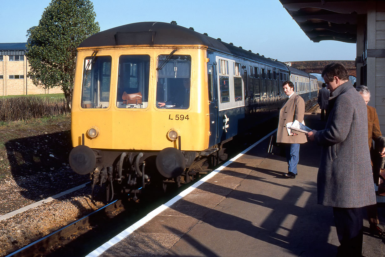 L594 Charlbury 15 April 1983