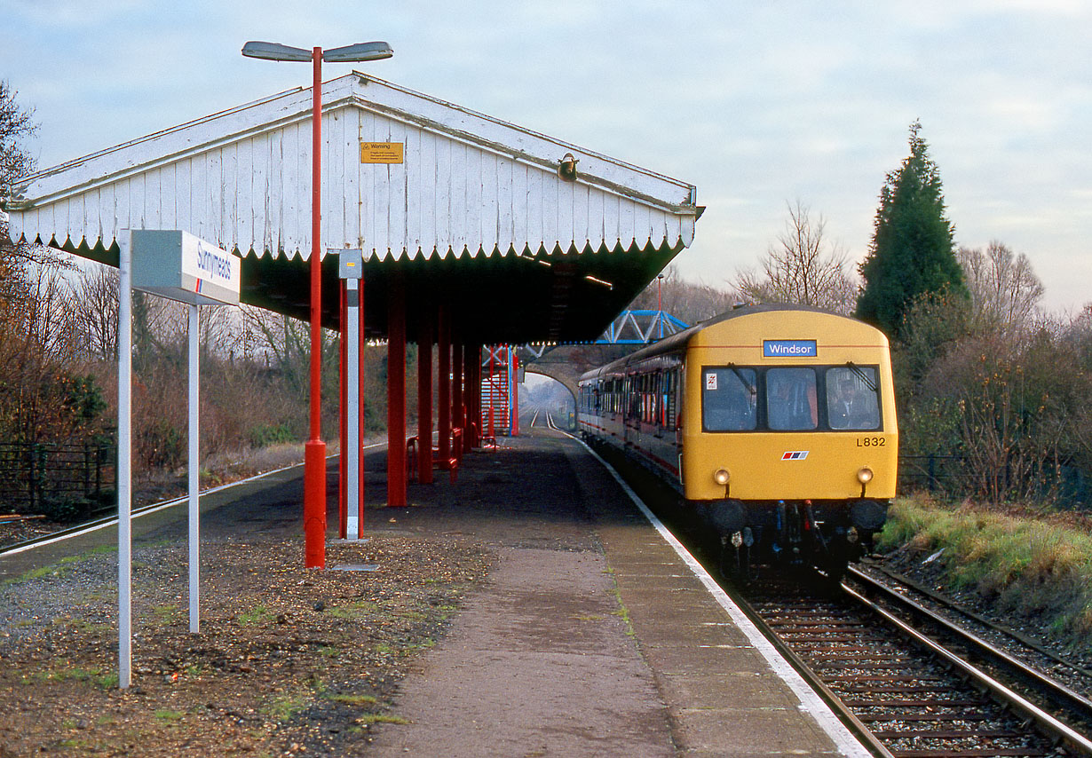 L832 Sunnymeads 10 December 1989