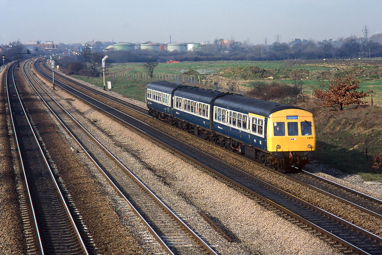 L842 Iver 22 February 1990