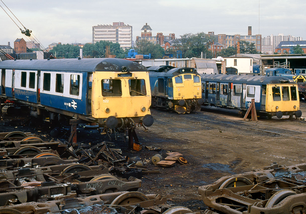 M53714 & 25059 Vic Berry's Leicester 26 September 1987