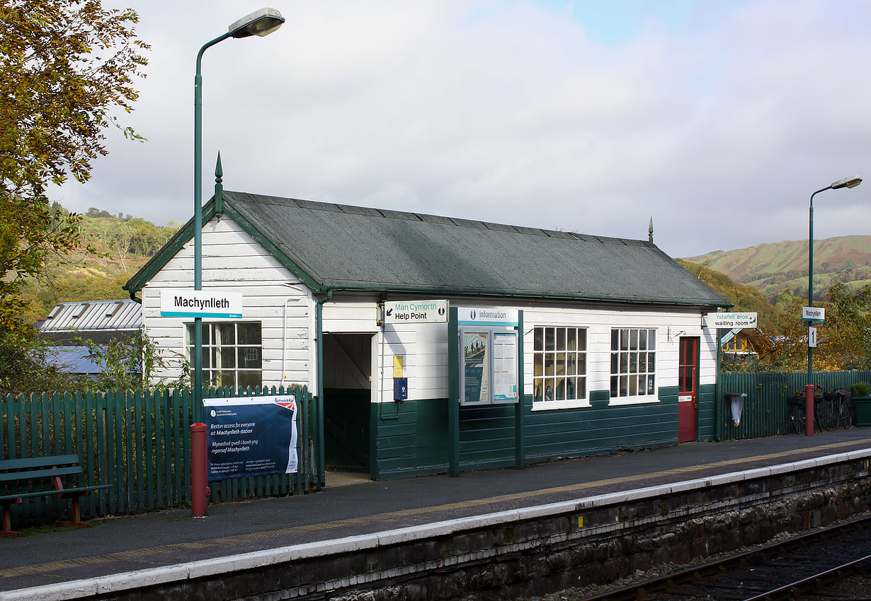 Machynlleth Waiting Room 19 October 2014