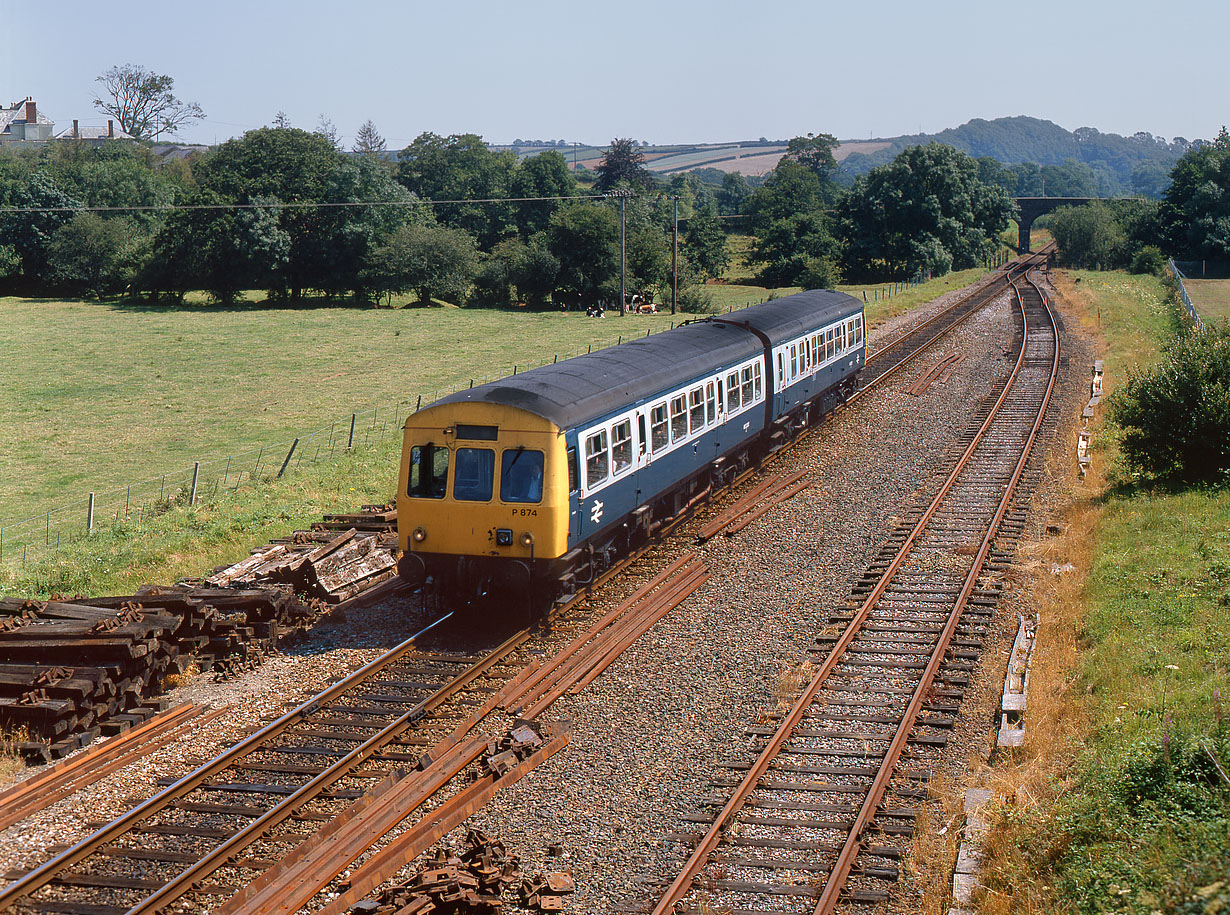 P874 Lapford 1 August 1990