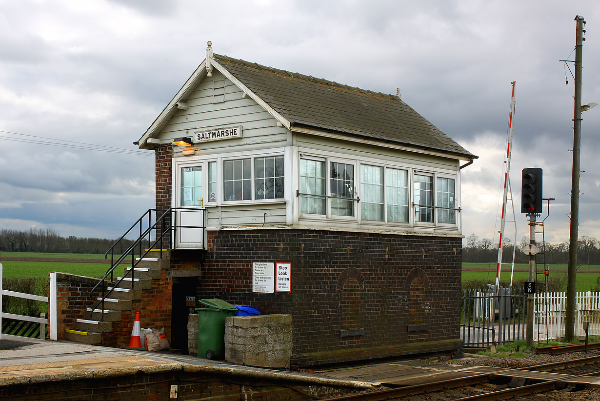 Saltmarshe Signal Box 4 April 2015