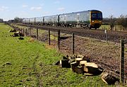 165105 & 165116 Moreton-in-Marsh (Dunstall Bridge) 5 April 2018