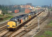 37272 & 37032 Moreton-in-Marsh 13 April 1991