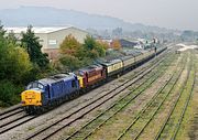 37375 & 37707 Gloucester New Yard 18 October 2003