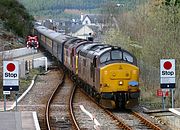 37401 & 37109 Garve 10 April 2004