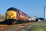 37411 & 37418 Wick 19 April 2003