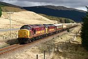 37418 & 37421 Glen Lochy 11 April 2004