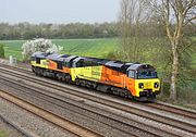 70810 & 66850 Denchworth (Circourt Bridge) 16 April 2015